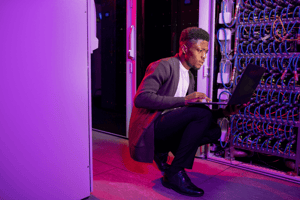 data-center-engineer-system-settings-1200x800